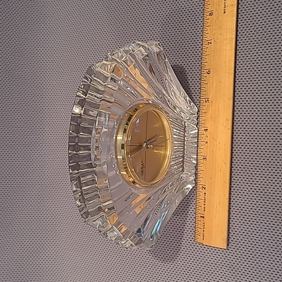 Mikasa Crystal Shell Clock Germany - Picture 7 of 11